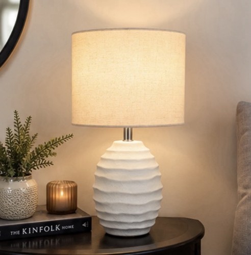 White ceramic ribbed table - white,